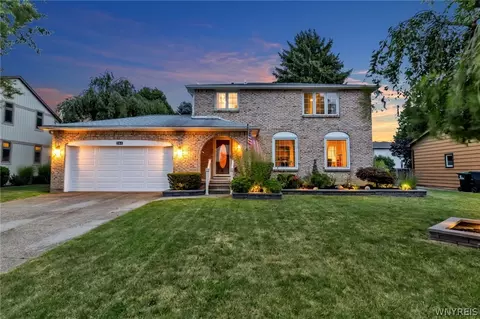 161 Raintree Pkwy, Tonawanda, NY 14150