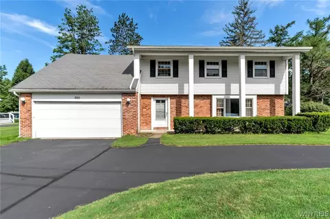308 N Cascade Dr, Springville, NY 14141