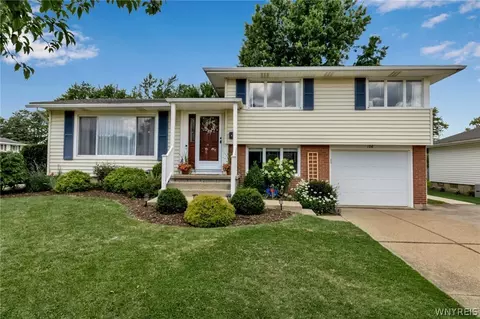 136 Millwood Dr, Tonawanda, NY 14150