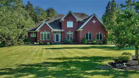 7055 Ward Rd, Orchard Park, NY 14127