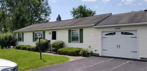3226 Southway Dr, Cambria, NY 14132