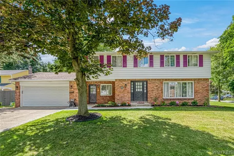 71 Chaumont Dr, Amherst, NY 14221