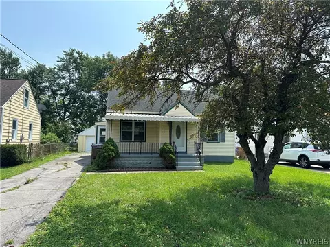 169 Maryvale Dr, Cheektowaga, NY 14225