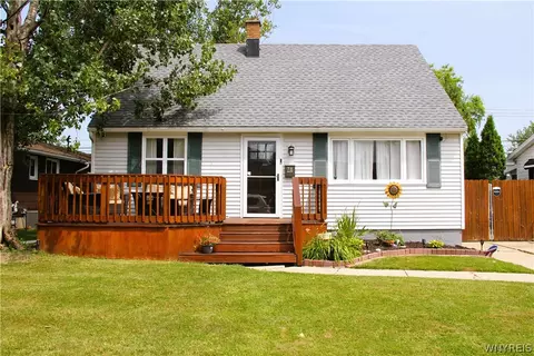 78 Harris Ct, Cheektowaga, NY 14225