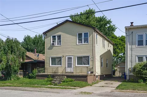 3650 6th St, Buffalo, NY 14219