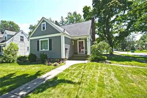 9 Raymond St, Hamburg, NY 14075