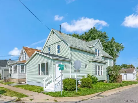 95 Klas Ave, West Seneca, NY 14224