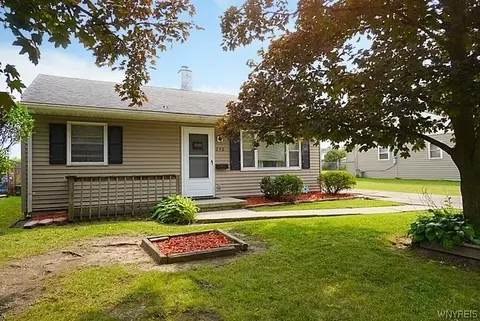 298 Canton St, Tonawanda, NY 14150