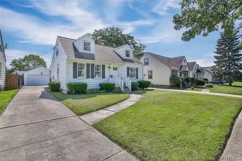 213 Pickford Ave, Buffalo, NY 14223