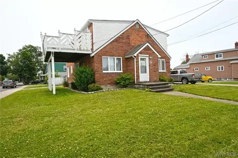 59 Laverack Ave, Lancaster, NY 14086
