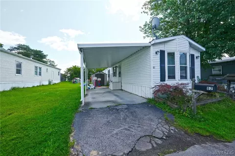 82 Jenny Ln, Cheektowaga, NY 14225