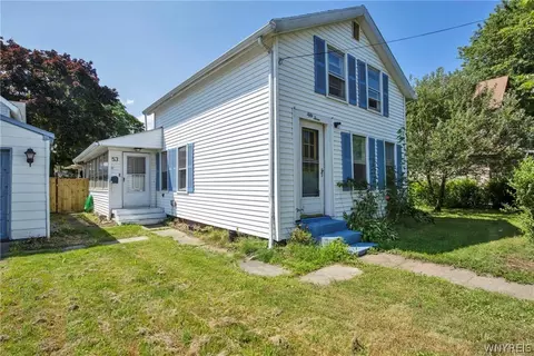 53 W 3rd St, Dunkirk, NY 14048