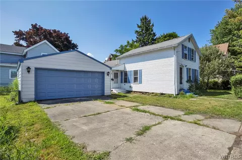 53 W 3rd St, Dunkirk, NY 14048 photo 2