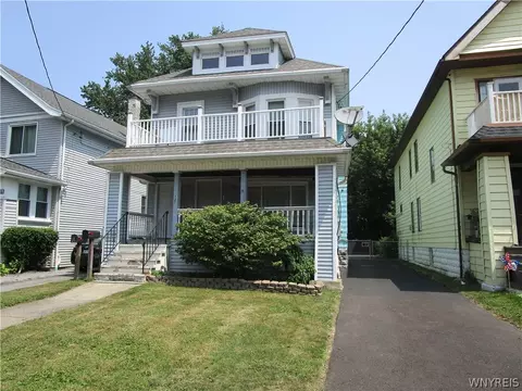 121 Pawnee Pkwy, Buffalo, NY 14210