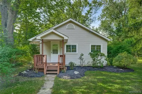 731 Sandy Ave, Evans, NY 14006