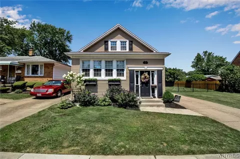 126 Orchard Dr, Buffalo, NY 14223