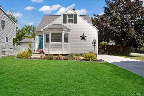 263 S Huxley Dr, Cheektowaga, NY 14225