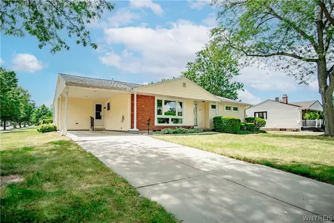 314 Yorkshire Rd, Tonawanda, NY 14150