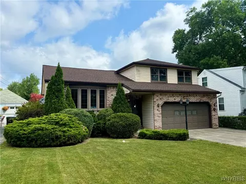 62 Northwood Dr, Buffalo, NY 14223