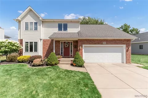 664 Sara Ct, Lewiston, NY 14092