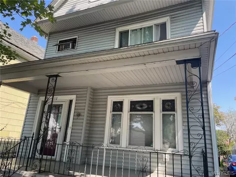 92 Rejtan St, Buffalo, NY 14206