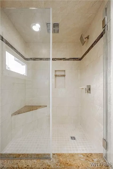5651 West Blf, Burt, NY 14028 photo 37