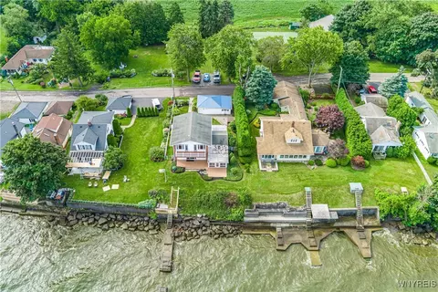 5651 West Blf, Burt, NY 14028 photo 49