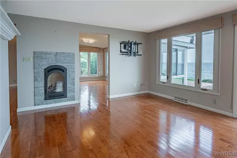 5651 West Blf, Burt, NY 14028 photo 25