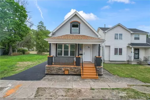 95 Peckham St, Buffalo, NY 14206