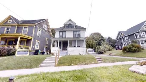 2311 S State St #19, Syracuse, NY 13205