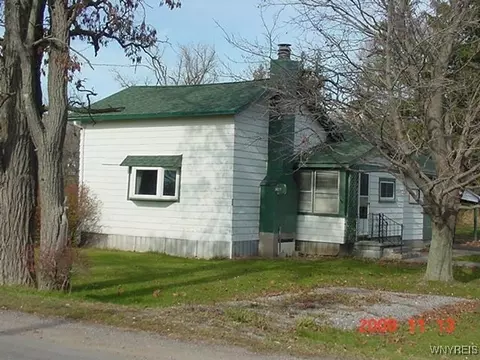 3427 Railroad Ave, Alexander, NY 14005