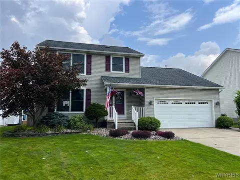 10 Traceway, Lancaster, NY 14086