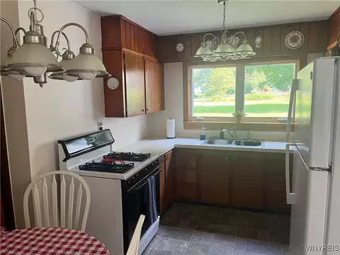 725 Prince St, Olean, NY 14760 photo 9