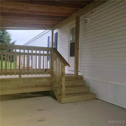 66 Genna Ln, Delevan, NY 14042 photo 5