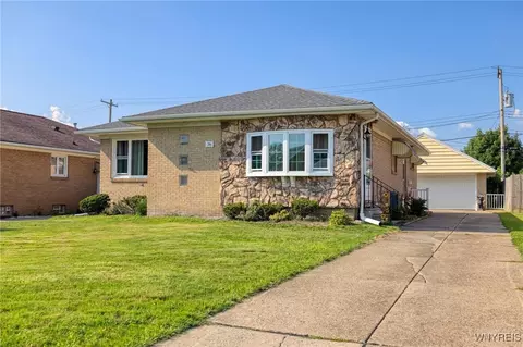 36 Saint Mary Dr, Lackawanna, NY 14218