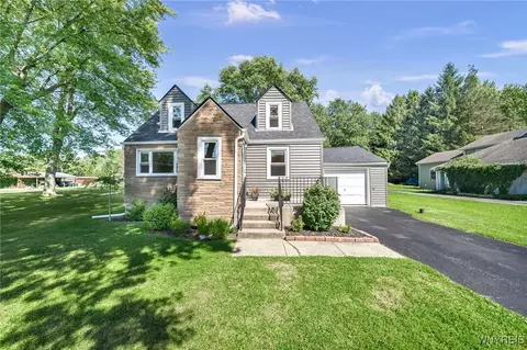 1221 Borden Rd, Depew, NY 14043