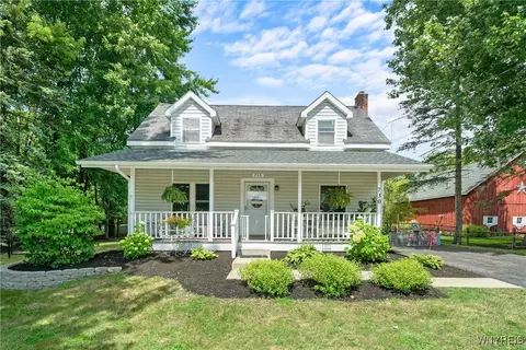 730 Casey Rd, East Amherst, NY 14051