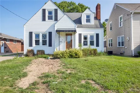 2938 South Ave, Niagara Falls, NY 14305