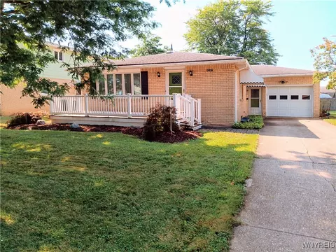 4247 Elmwood Ave, Buffalo, NY 14219