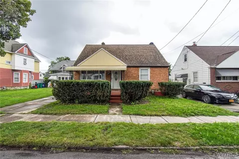 29 Leamington Pl, Buffalo, NY 14210