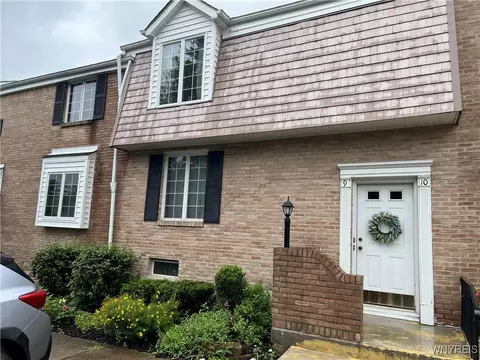 270 Buffalo Rd #10, Aurora, NY 14052
