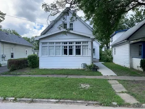 286 Fletcher St, Tonawanda, NY 14150