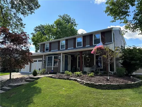 89 Treehaven Rd, West Seneca, NY 14224