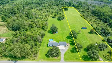 3931 Gaines Basin Rd, Albion, NY 14411