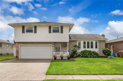 67 Frantzen Ter, Cheektowaga, NY 14227