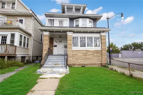 89 Macamley St, Buffalo, NY 14220