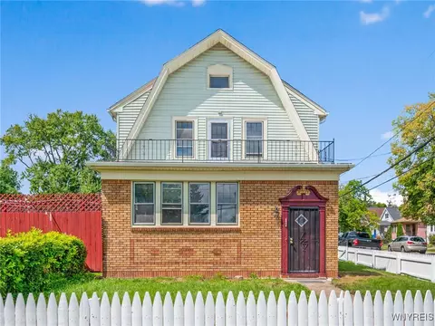 332 Parkridge Ave, Buffalo, NY 14215