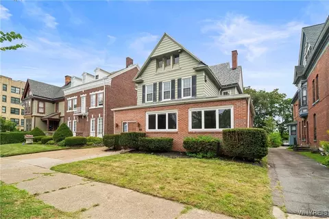 305 Linwood Ave, Buffalo, NY 14209