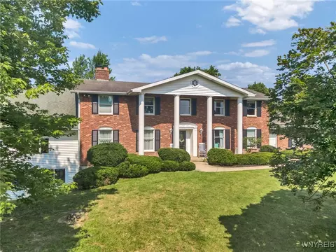 3618 Eckhardt Rd, Hamburg, NY 14075
