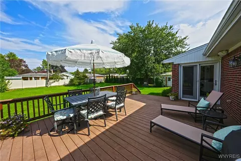 76 E Maplemere Rd, Amherst, NY 14221 photo 34